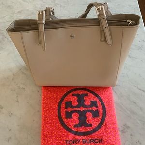 Tory Burch light grey tote